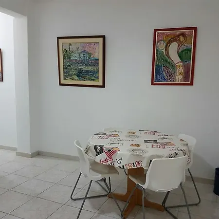 Apartamento Elsa Apartamento *